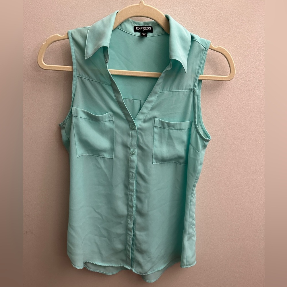 Express Women's Sleeveless Mint Green Blouse